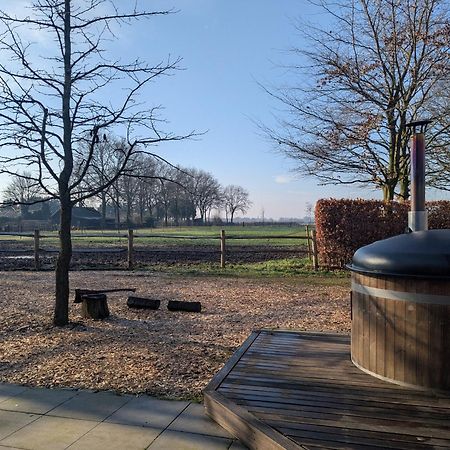 Chalet "Het Biggetje" Hottub - Sauna Volkel Luaran gambar