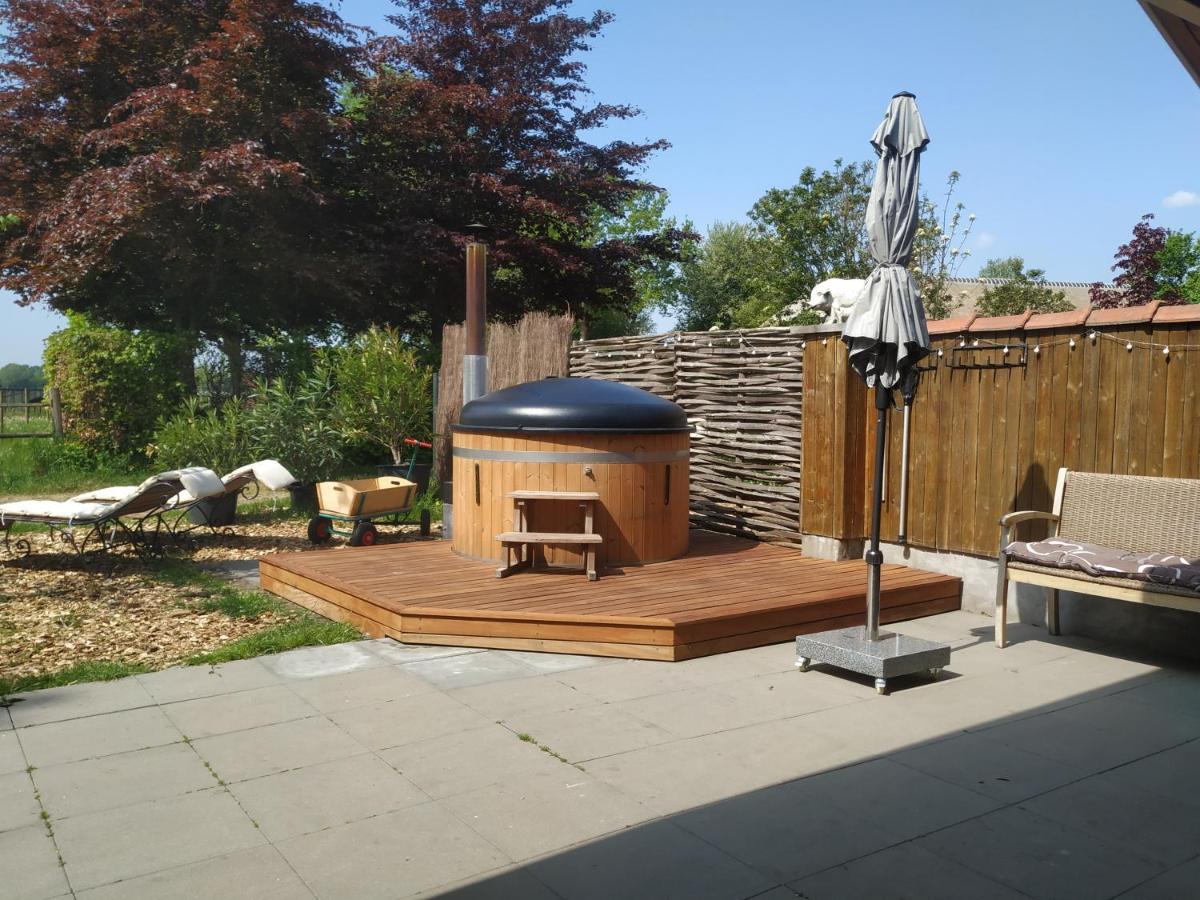Chalet "Het Biggetje" Hottub - Sauna Volkel Luaran gambar