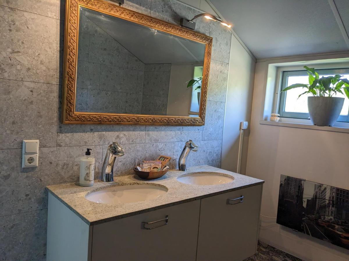 Chalet "Het Biggetje" Hottub - Sauna Volkel Luaran gambar